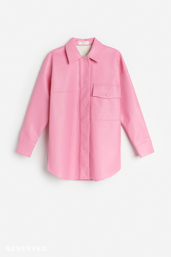 Różowa koszula marki Reserved