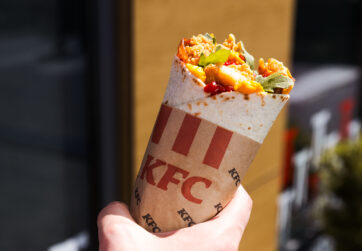  Kultowe Pizza Twisters wracają do KFC!